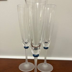 Three Daniel Hechter Austrian crystal champagne glasses 1980’s blue band.